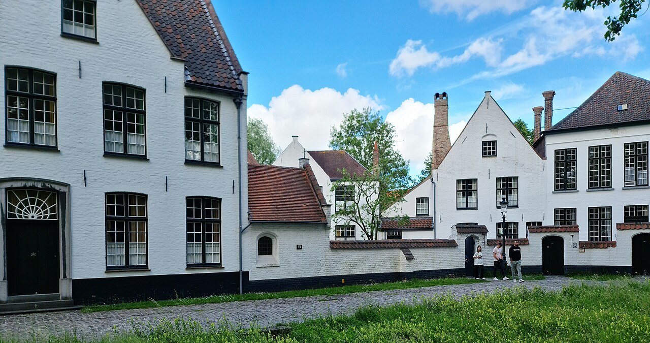 White beguines' houses round the lawn of the Beguinage