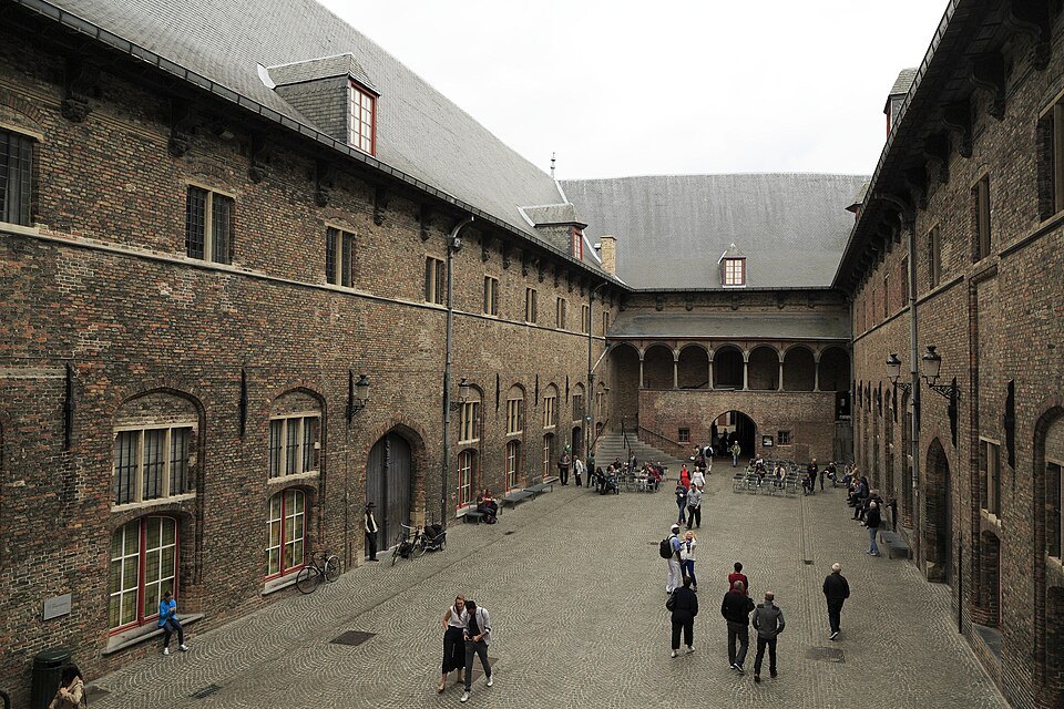 The courtyard of the market halls at the foot of the Belfry