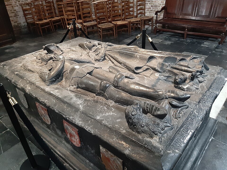 The stone effigies of Anselm Adornes and his wife on their tomb